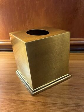 Vintage Matte Brass Square Tissue Box Cover Cube Hollywood Regency Vanity 6x6"